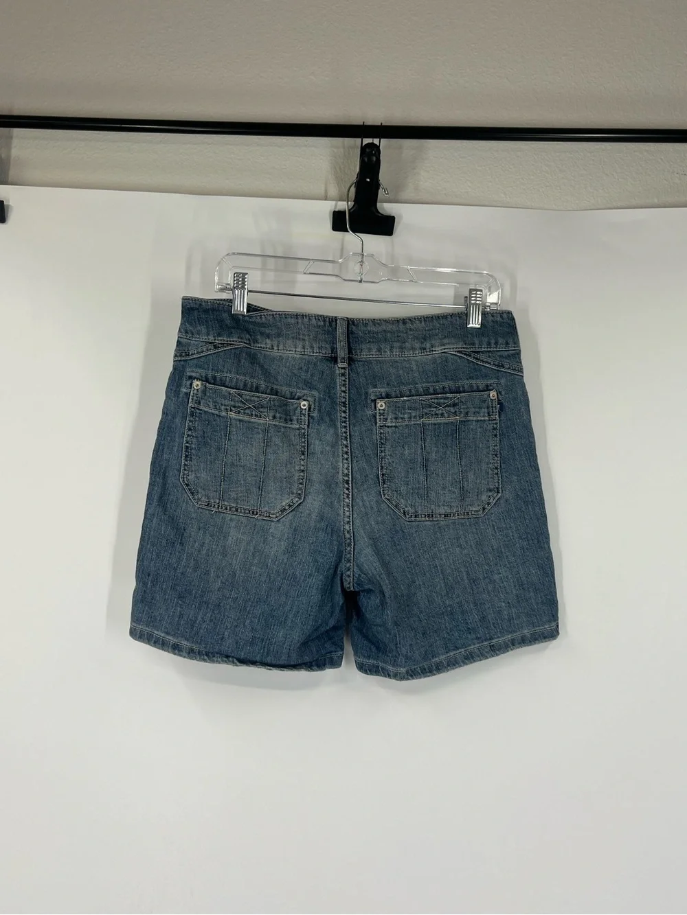 Pilcro by Anthropologie The Wanderer Denim Shorts - Picture 3 of 5